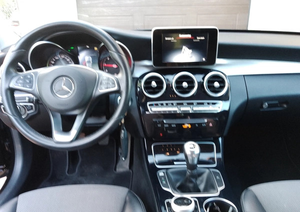 Mercedes-Benz Klasa C cena 69900 przebieg: 197900, rok produkcji 2018 z Żnin małe 781